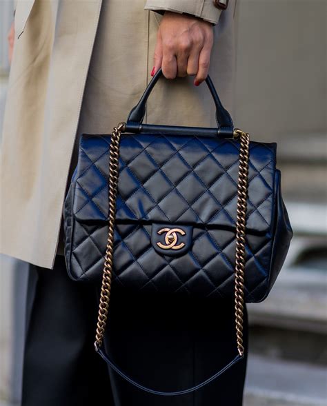 borsa imitazione chanel quando è un falso|Come Riconoscere una borsa Chanel 2..